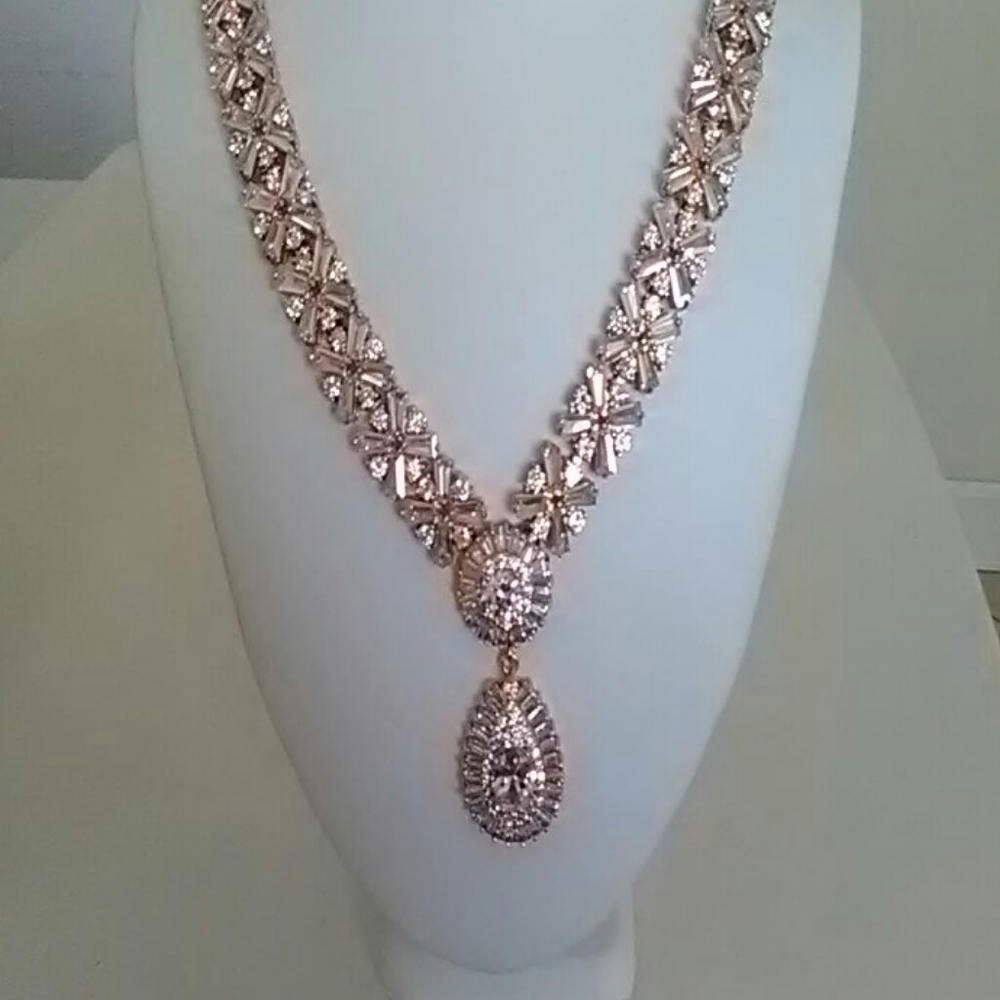 COPY - Candice jewels rose gold and diamond set